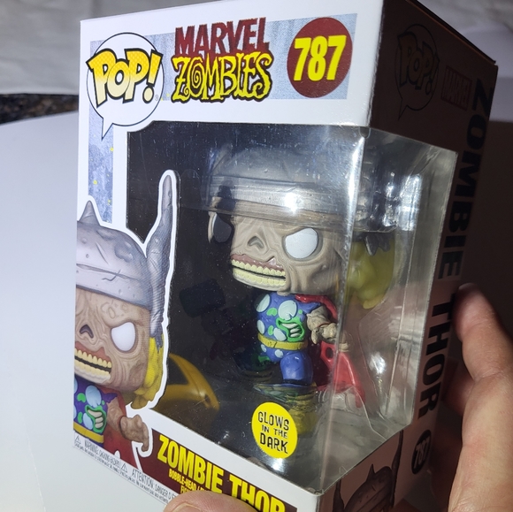 Funko pop zombie thor 787 - New - Picture 2 of 8